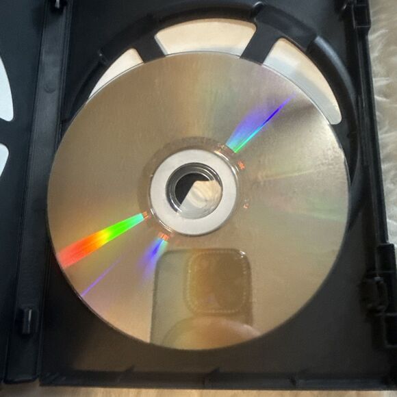 The Divergent Series: Insurgent (DVD, 2015) - Picture 4 of 4